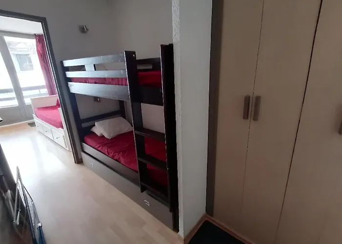 5 Personnes Renove, Proche Pistes Et Commerces, Balcon Sud, Parking Inclus - Fr-1-181-2468 Appartement