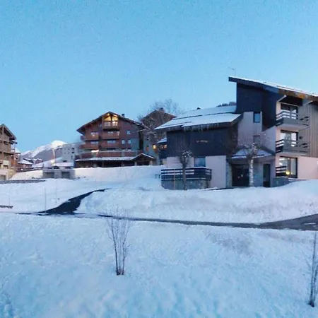 Apartamento 5 Personnes Rénové, Proche Pistes Et Commerces, Balcon Sud, Parking Inclus - Fr-1-181-2468 *