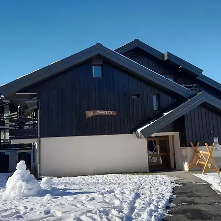 5 Personnes Rénové, Proche Pistes Et Commerces, Balcon Sud, Parking Inclus - Fr-1-181-2468 *